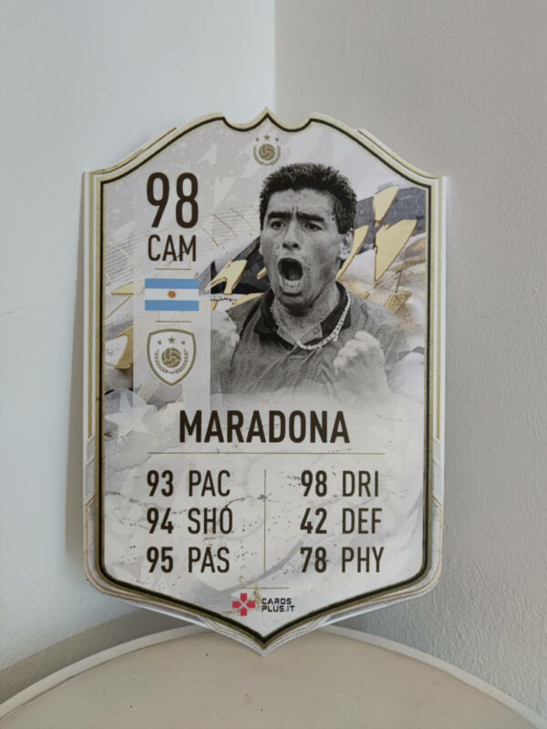 FIFA 22: Maradona 98 Icon Prime Moments card