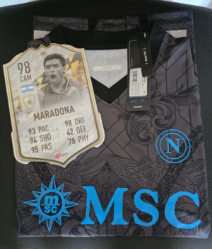 Carta Icona Maradona e maglia SSC Napoli calcio